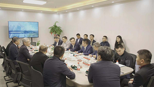 十二屆全國政協副主席馬培華、中國中小商業企業協會名譽會長董樹奎一行人蒞臨美迪西