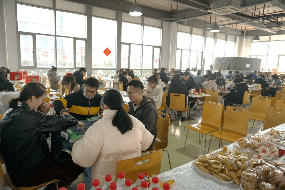 在春節(jié) “樂七天” 活動中，美迪西給留滬過春節(jié)的員工準備了豐富多彩的活動