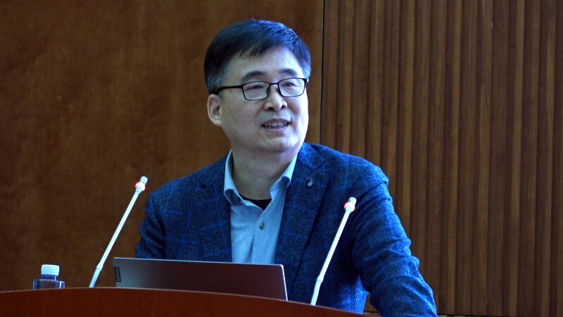 上海市生物工程學(xué)會(huì)副理事長朱煥章.jpg