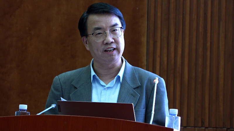 殷浩長征醫(yī)院副院長.jpg