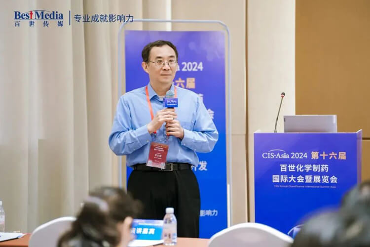 美迪西藥學(xué)研究事業(yè)部副總裁李文捷博士.jpg